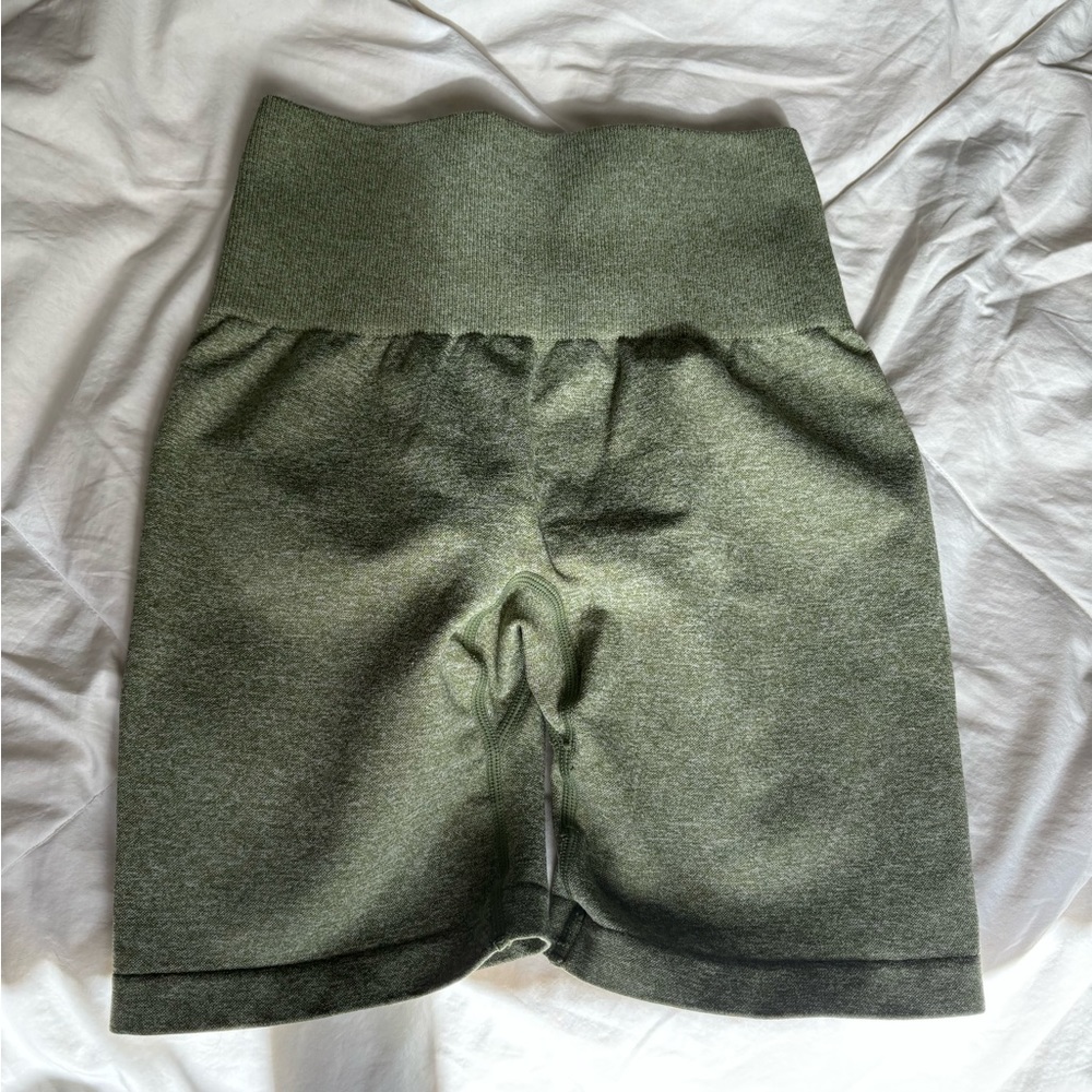 NVGTN shorts